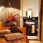 Bed and Breakfast San Faustino Rome Colosseum