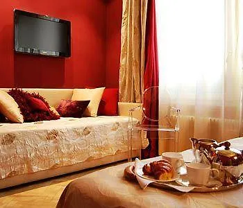 فندق مبيت وإفطار San Faustino Rome Colosseum